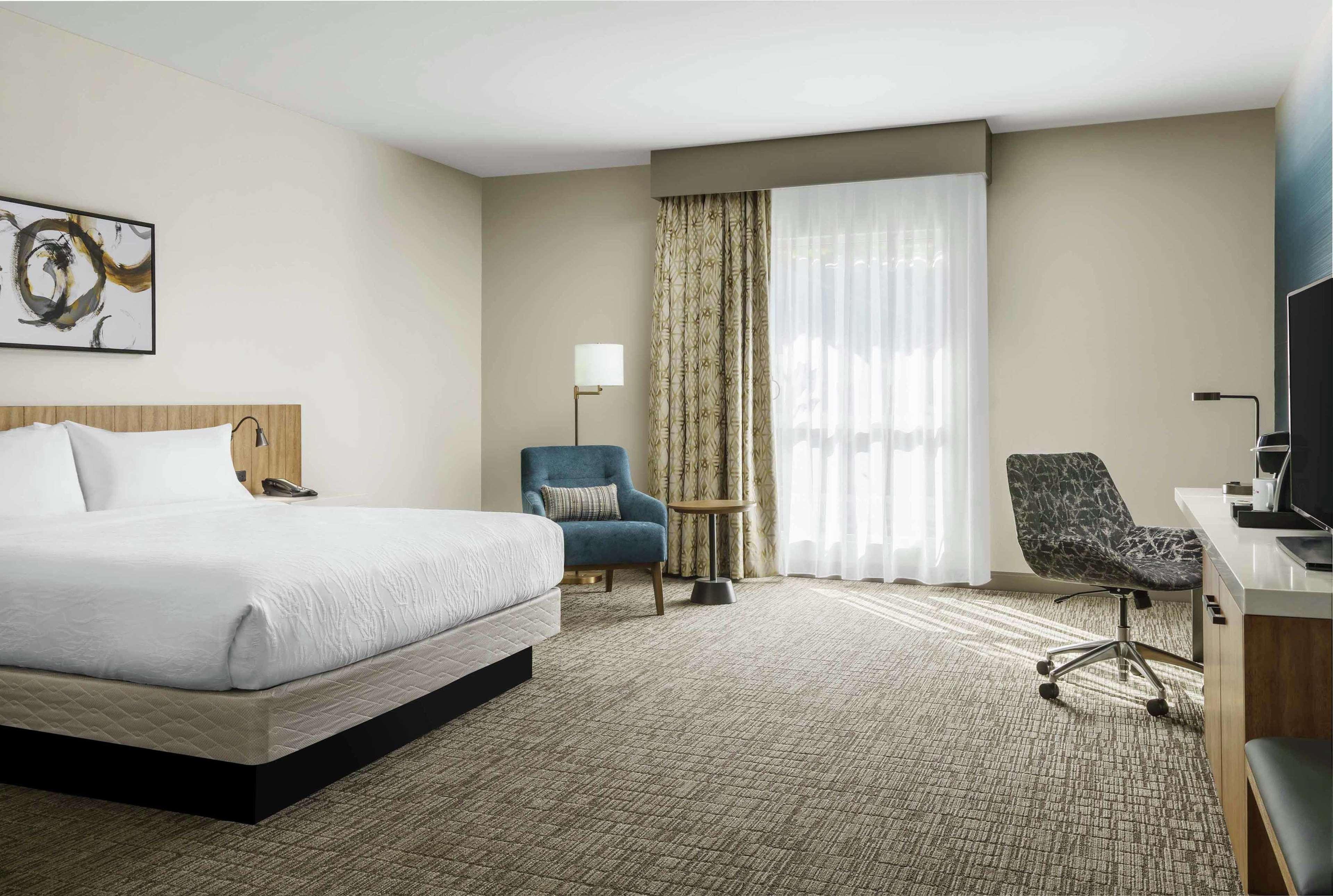 Hilton Garden Inn Sunnyvale Exterior photo