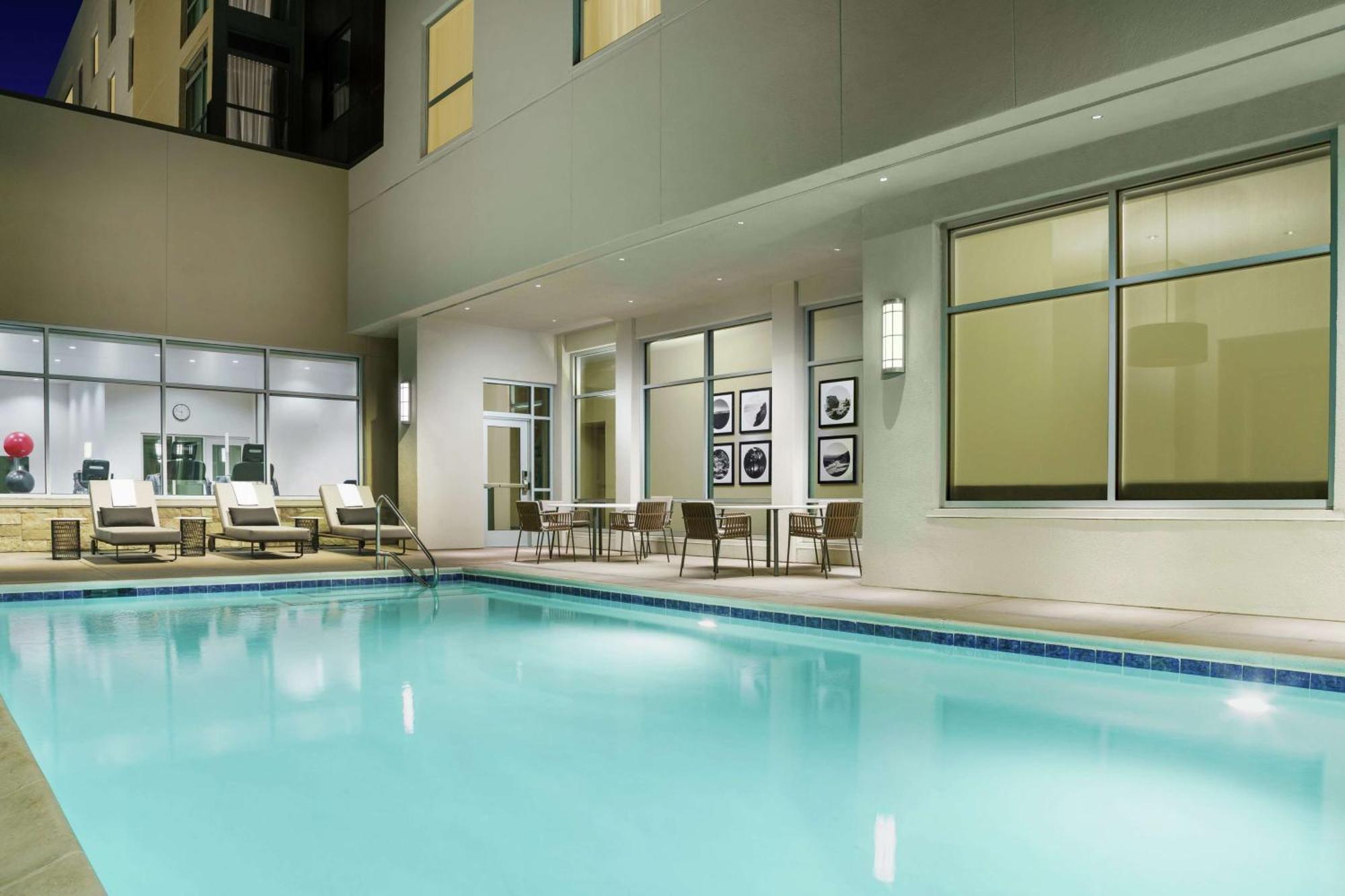 Hilton Garden Inn Sunnyvale Exterior photo